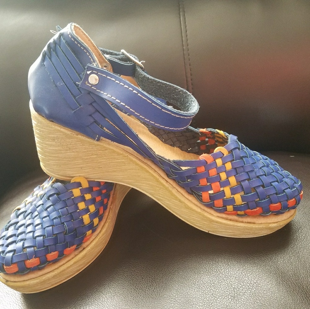 Huaraches - Picture 5 of 6